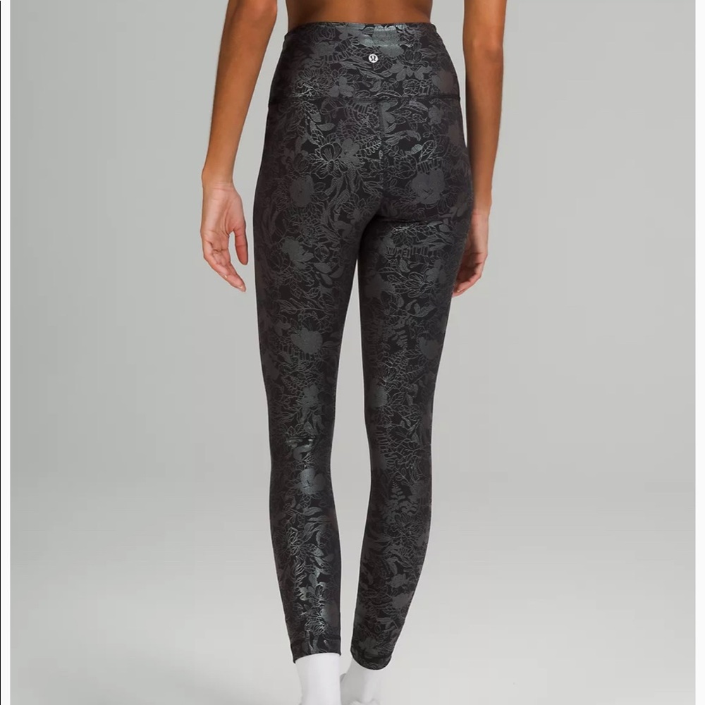 NWT Lululemon Wunder Train HR Tights 25”